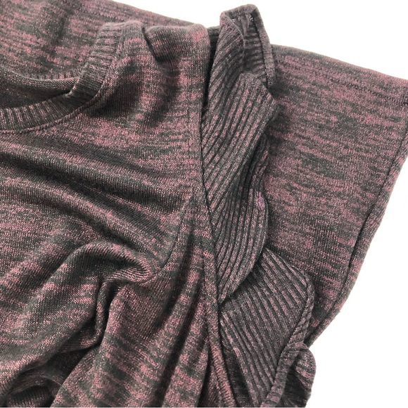 Apt. 9 Black & Maroon Cold Shoulder Ruffled Sleeved Sweater Size Large - Picture 8 of 10